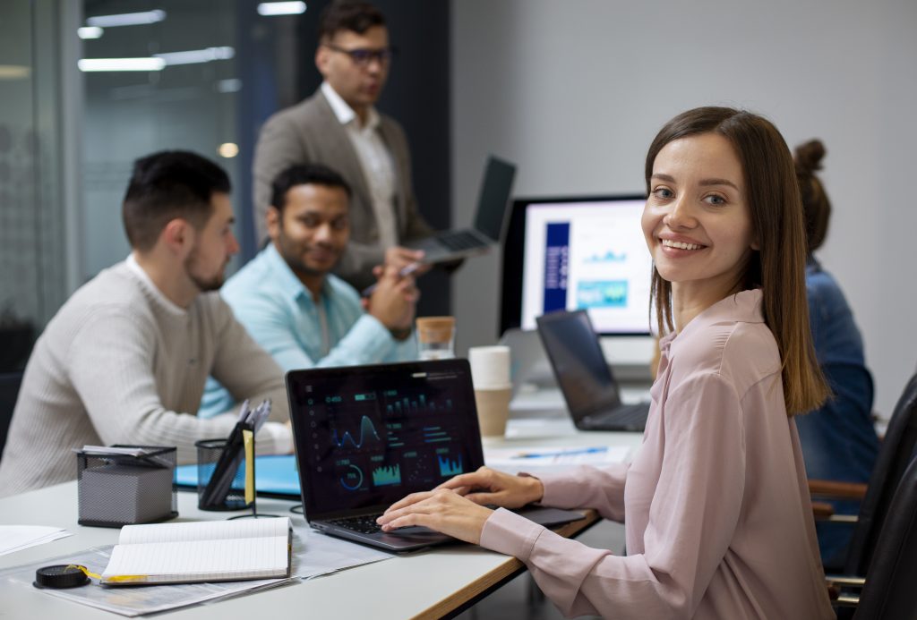 modern-equipped-computer-lab